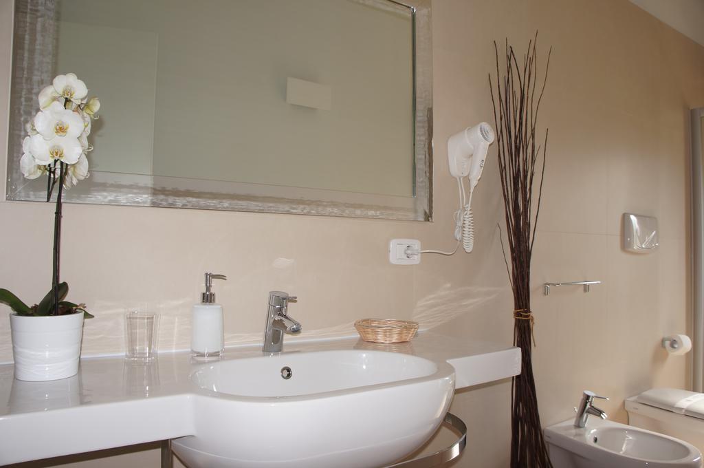 Bed and Breakfast Lullymia Crotone Habitación foto
