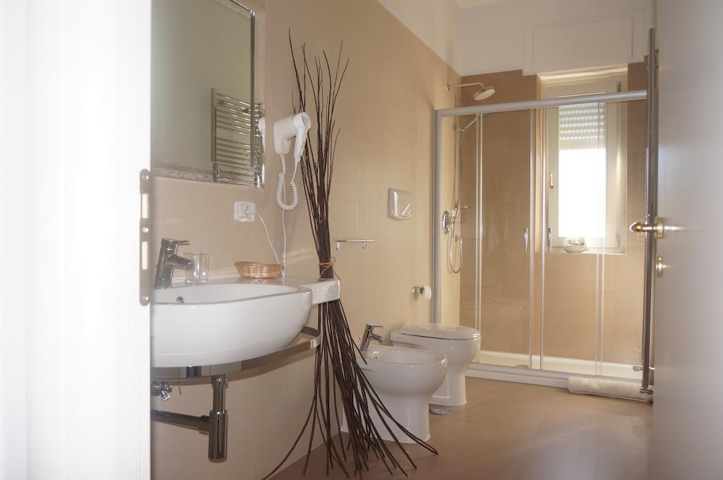 Bed and Breakfast Lullymia Crotone Habitación foto